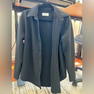 Aritzia TNA Polar Shirt Jacket in Black size Small